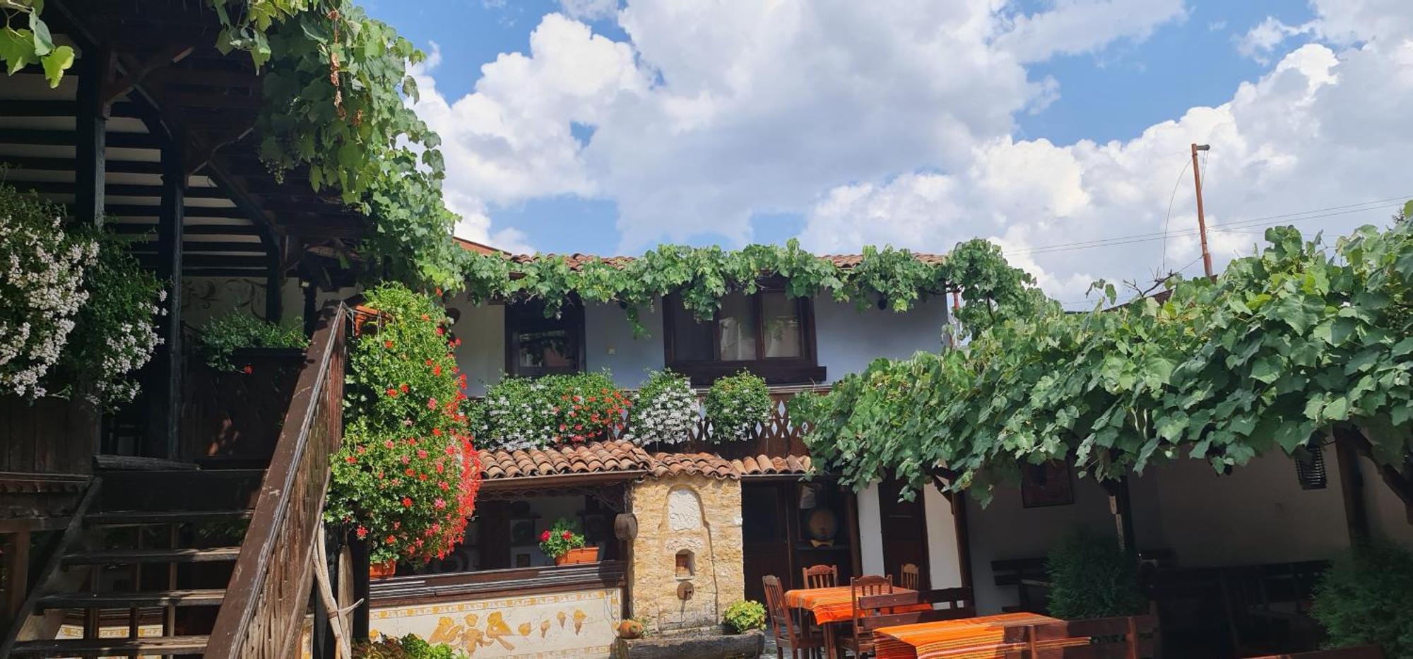 Стаи За Гости The Old House Velingrad Buitenkant foto