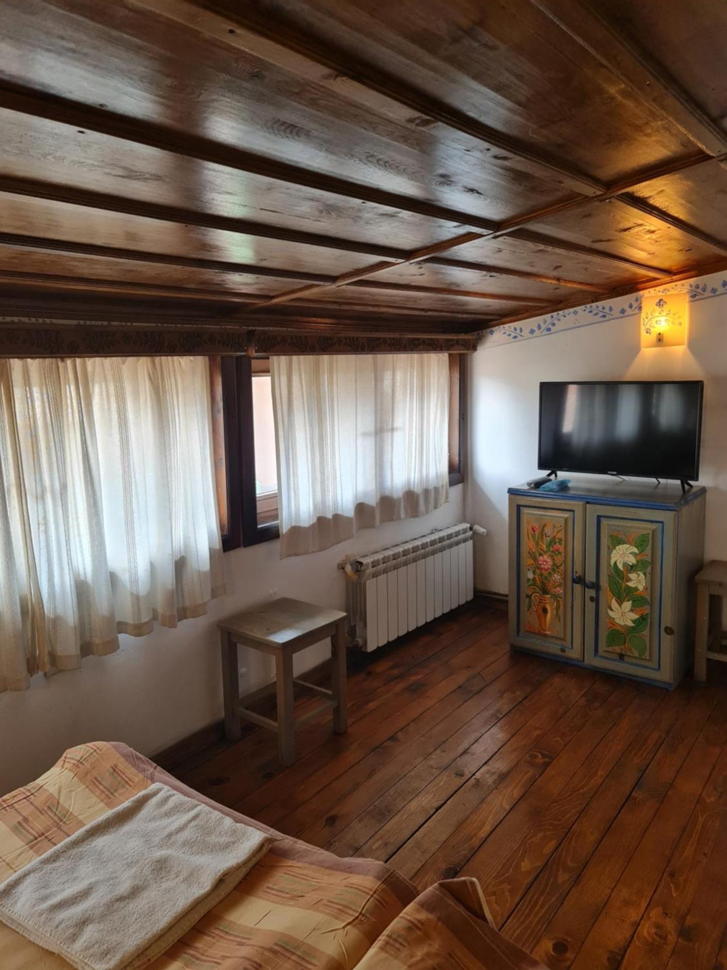 Стаи За Гости The Old House Velingrad Buitenkant foto