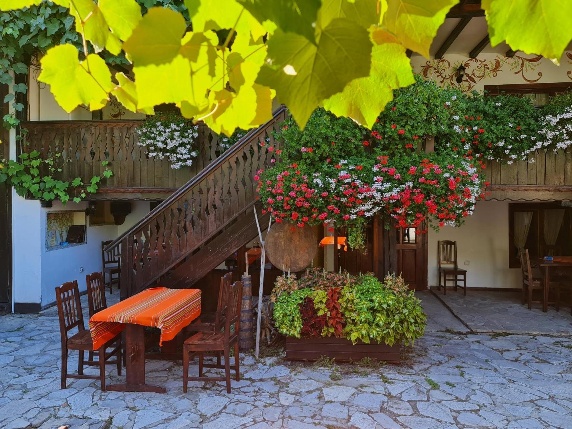 Стаи За Гости The Old House Velingrad Buitenkant foto